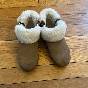 UGG Tan Kids booties with Cream Fur